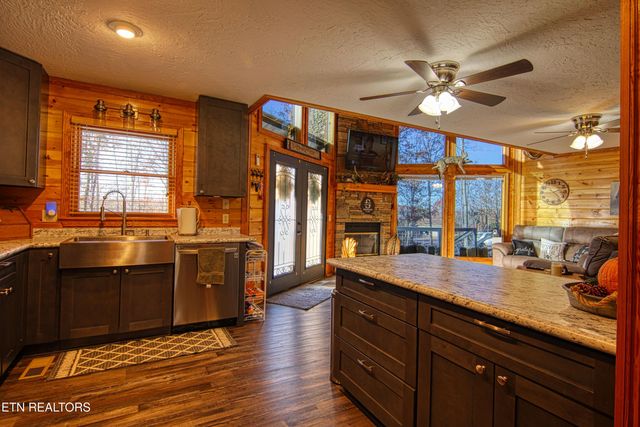 224 Eagle Bluff, Jamestown, TN 38556