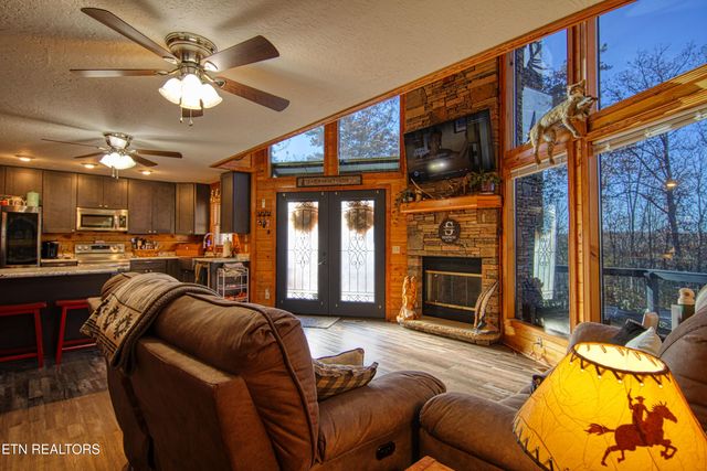 224 Eagle Bluff, Jamestown, TN 38556