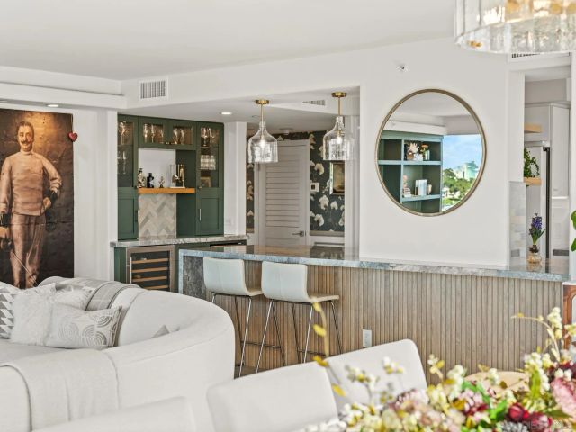 1750 Avenida Del Mundo 404, Coronado, CA 92118