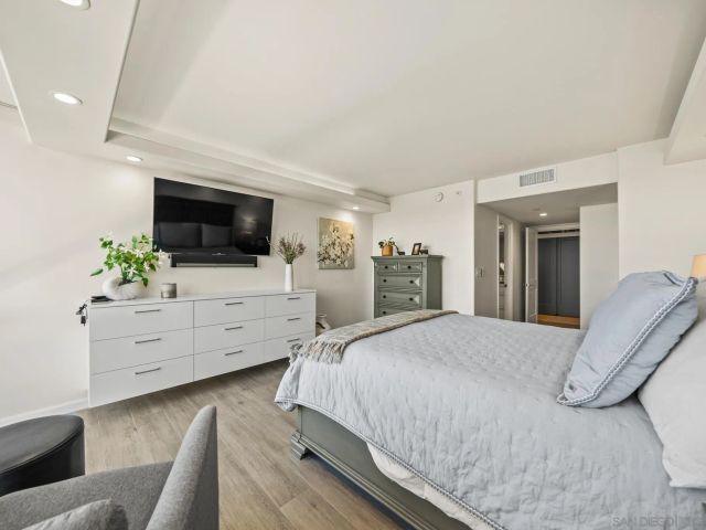 1750 Avenida Del Mundo 404, Coronado, CA 92118