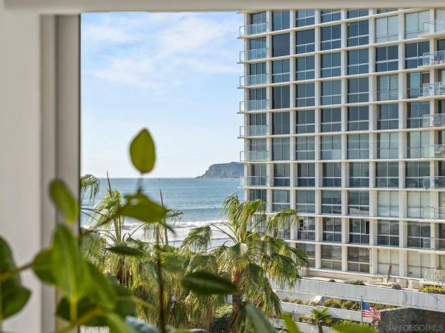 1750 Avenida Del Mundo 404, Coronado, CA 92118