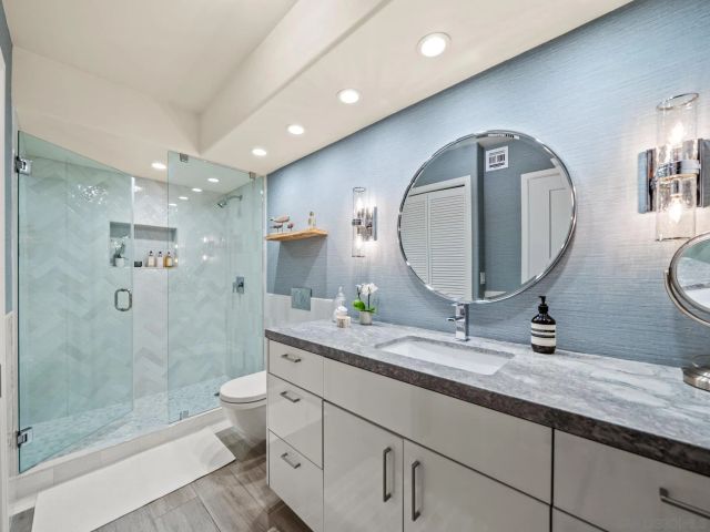 1750 Avenida Del Mundo 404, Coronado, CA 92118