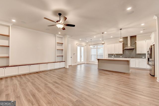 1055 Poppy Pointe, Alpharetta, GA 30004