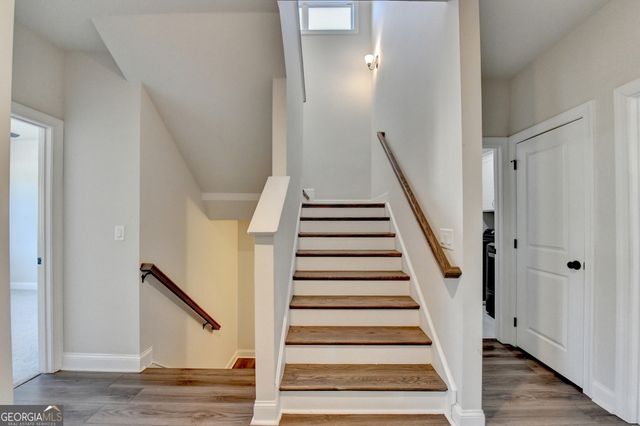 1055 Poppy Pointe, Alpharetta, GA 30004