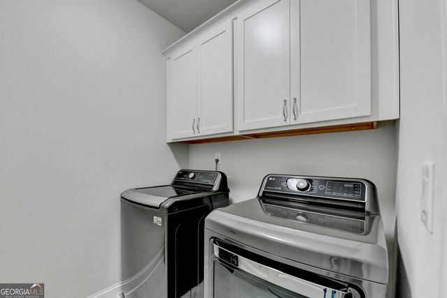 1055 Poppy Pointe, Alpharetta, GA 30004