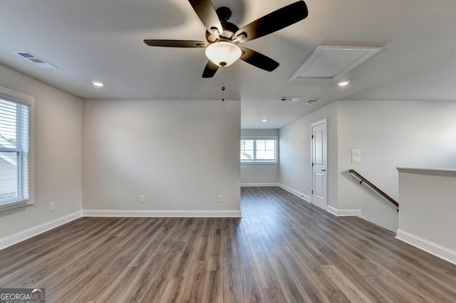 1055 Poppy Pointe, Alpharetta, GA 30004