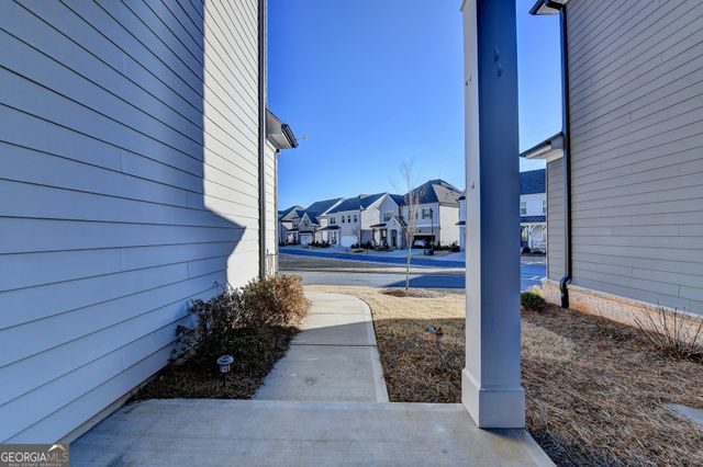 1055 Poppy Pointe, Alpharetta, GA 30004