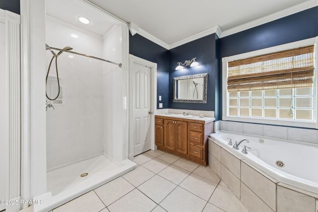 10219 Jefferson Island Road, New Iberia, LA 70560