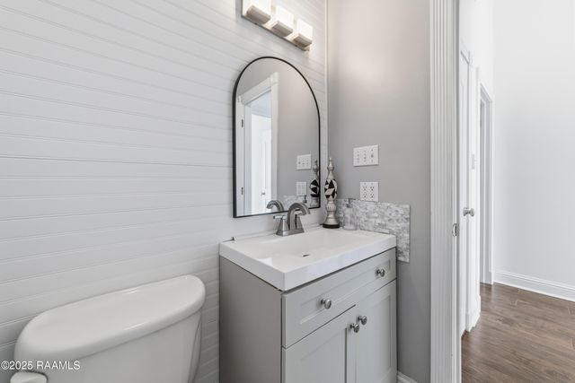 10219 Jefferson Island Road, New Iberia, LA 70560