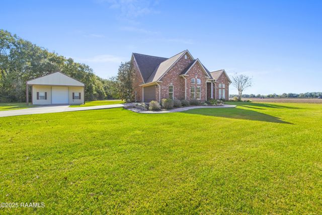 10219 Jefferson Island Road, New Iberia, LA 70560