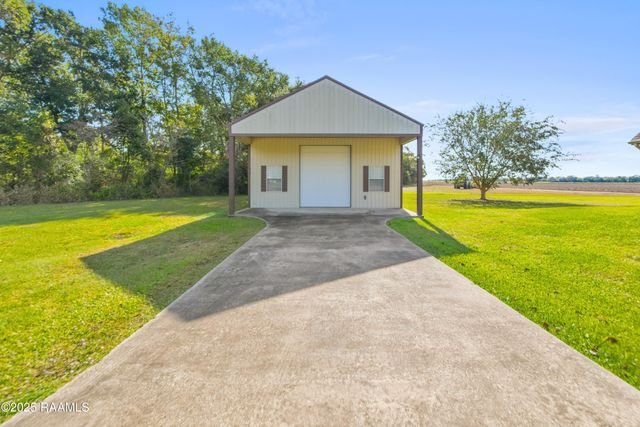 10219 Jefferson Island Road, New Iberia, LA 70560