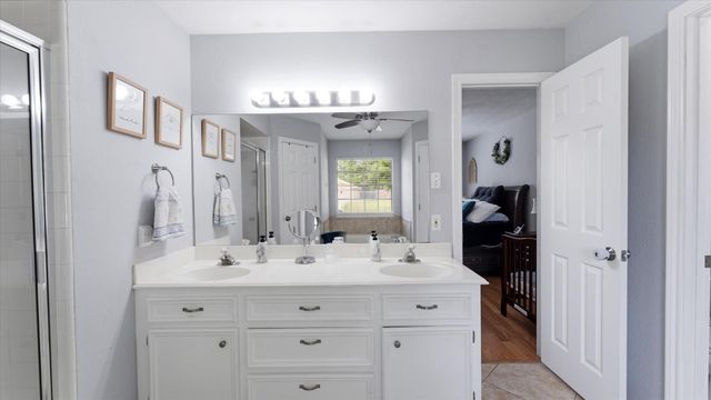 1724 Cantrell Boulevard, Conroe, TX 77301