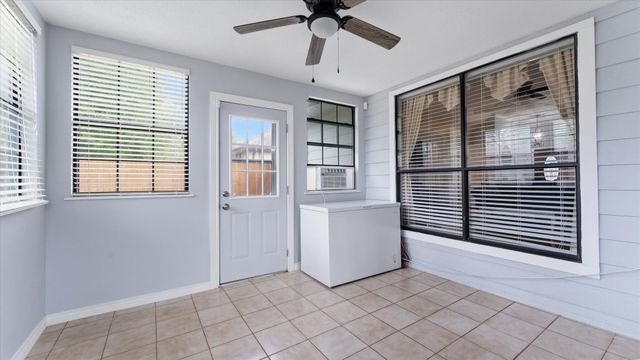 1724 Cantrell Boulevard, Conroe, TX 77301