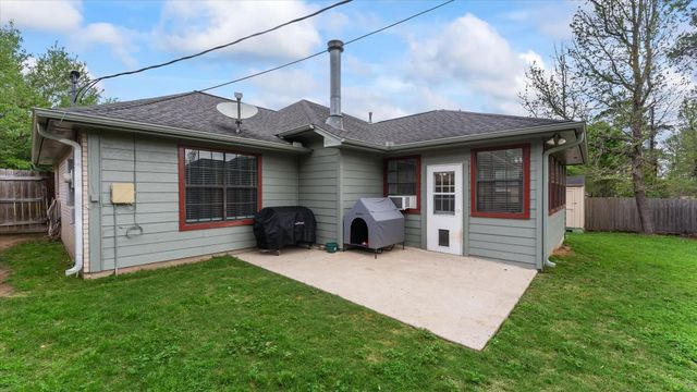 1724 Cantrell Boulevard, Conroe, TX 77301