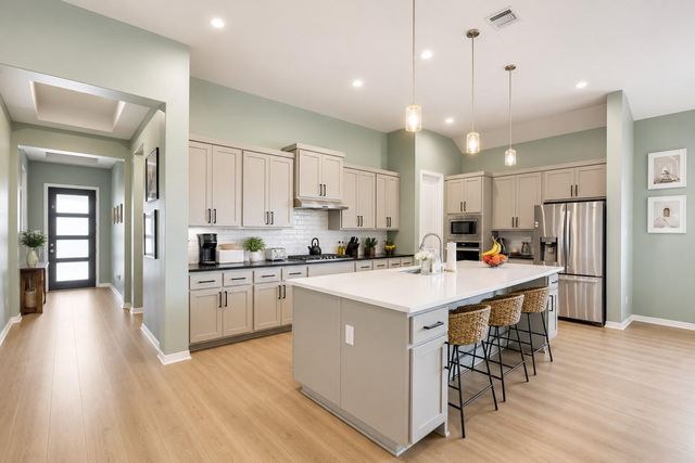 22614 Fountaingrass LN, Lago Vista, TX 78645