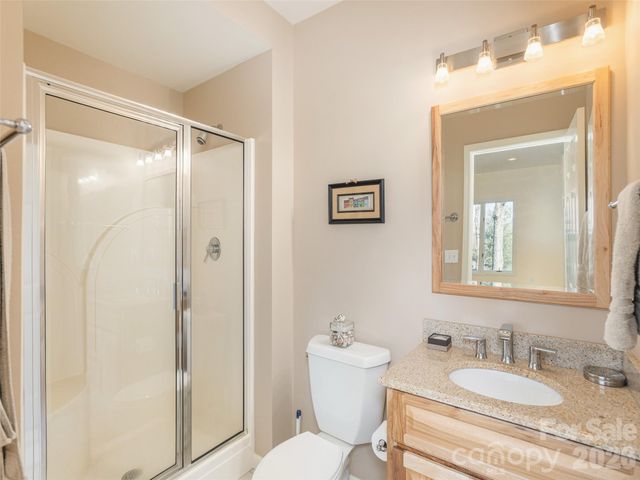 402 Claremont Drive, Flat Rock, NC 28731