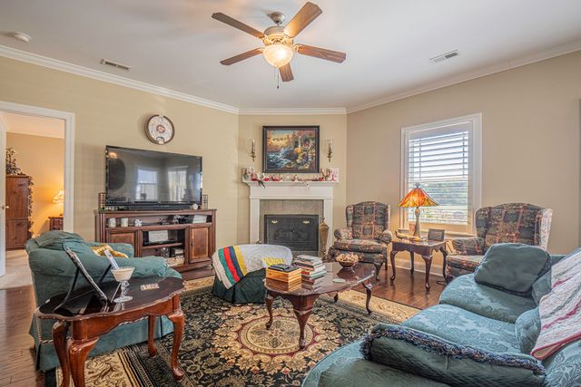 1869 Basilica Court, Hixson, TN 37343