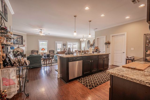 1869 Basilica Court, Hixson, TN 37343
