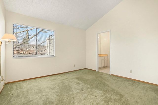 1126 Maywood Ln, Martinez, CA 94553