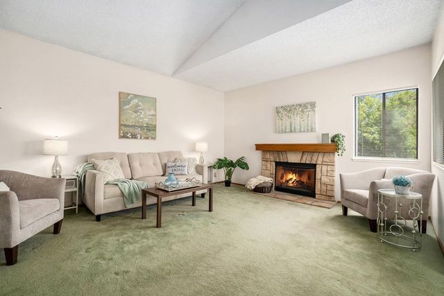 1126 Maywood Ln, Martinez, CA 94553