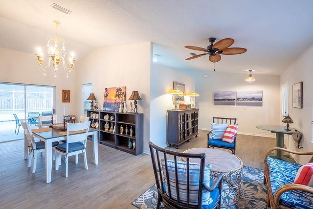 18 WESTROCK LANE, Palm Coast, FL 32164