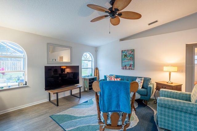 18 WESTROCK LANE, Palm Coast, FL 32164