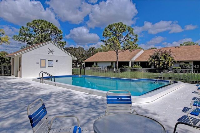 5256 MYRTLEWOOD ROAD 22, Sarasota, FL 34235