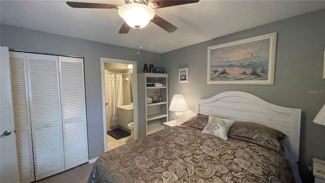 5256 MYRTLEWOOD ROAD 22, Sarasota, FL 34235