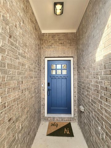 6120 Fall Creek Lane, Fort Worth, TX 76123