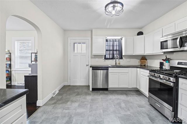 319 N Washington Street, De Soto, MO 63020