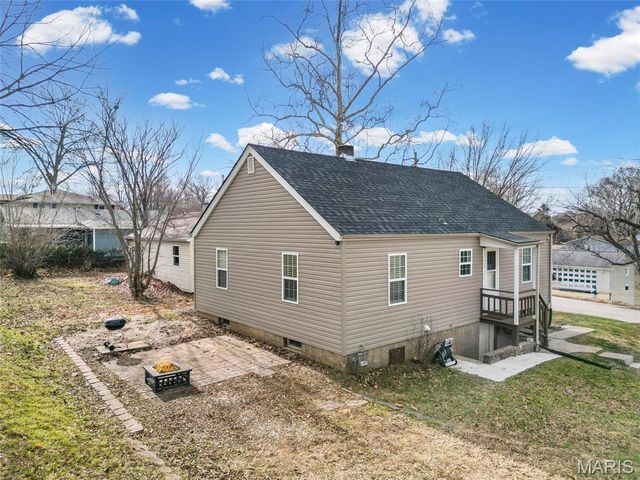 319 N Washington Street, De Soto, MO 63020