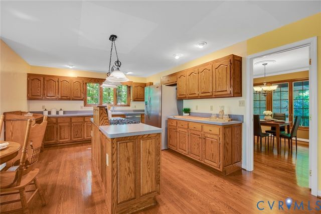 18287 Shiloh Church Rd, Hanover, VA 23015