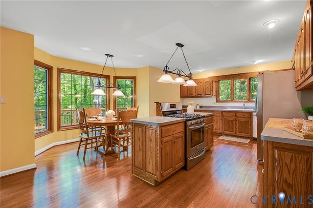 18287 Shiloh Church Rd, Hanover, VA 23015