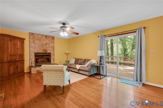 18287 Shiloh Church Rd, Hanover, VA 23015