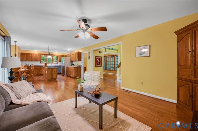 18287 Shiloh Church Rd, Hanover, VA 23015