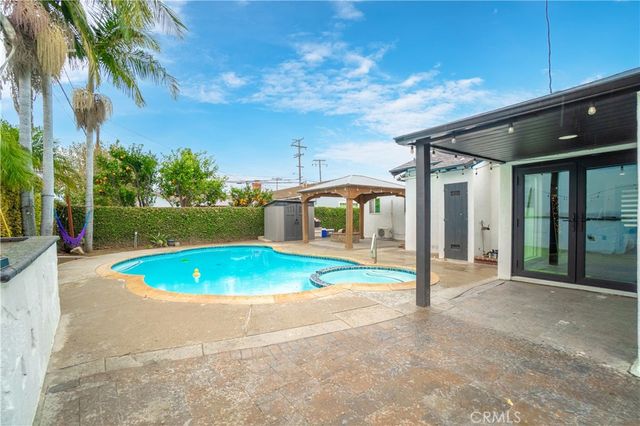 9287 Muller, Downey, CA 90241