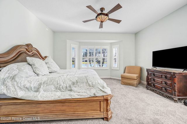 348 Gardendale Circle SE, Palm Bay, FL 32909