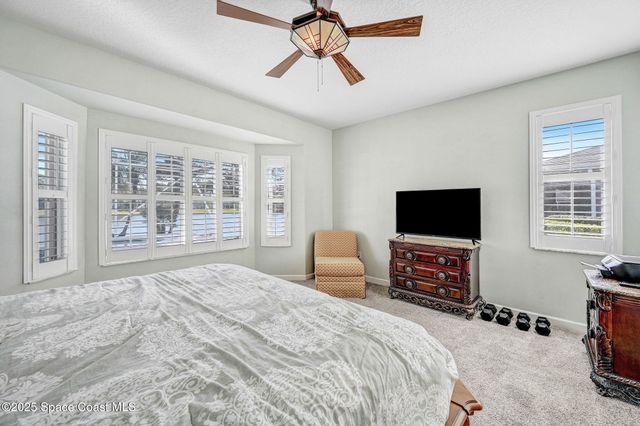 348 Gardendale Circle SE, Palm Bay, FL 32909