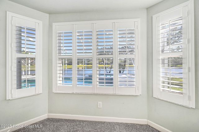 348 Gardendale Circle SE, Palm Bay, FL 32909