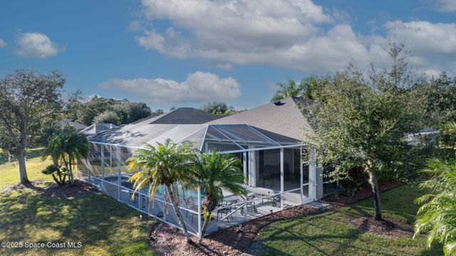 348 Gardendale Circle SE, Palm Bay, FL 32909