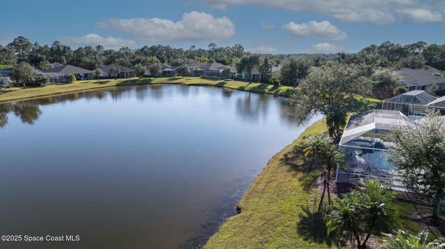 348 Gardendale Circle SE, Palm Bay, FL 32909