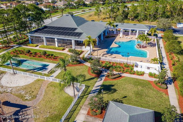 348 Gardendale Circle SE, Palm Bay, FL 32909