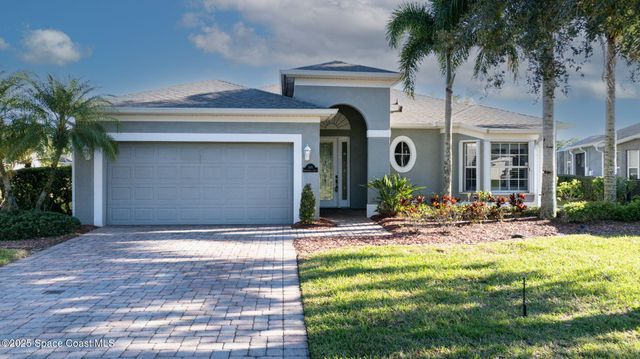 348 Gardendale Circle SE, Palm Bay, FL 32909