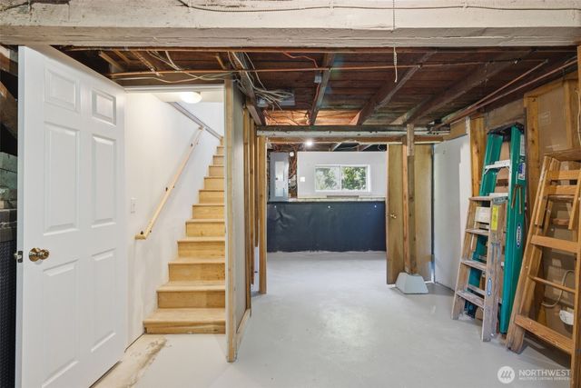10209 64th Avenue S, Seattle, WA 98178