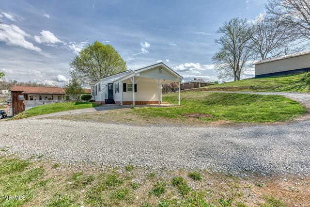5270 Fort Henry Drive, Kingsport, TN 37663