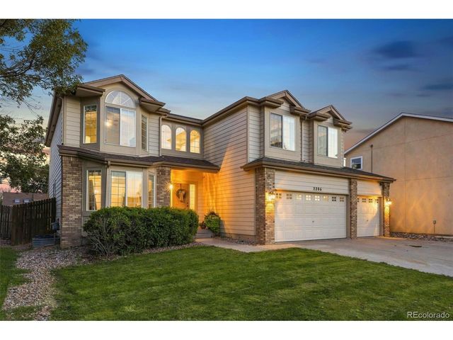 2206 Settlers Dr, Pueblo, CO 81008