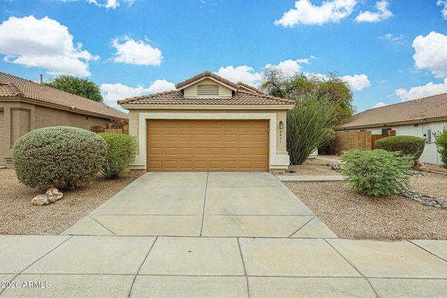 6431 W CHISUM Trail, Phoenix, AZ 85083