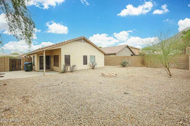 6431 W CHISUM Trail, Phoenix, AZ 85083