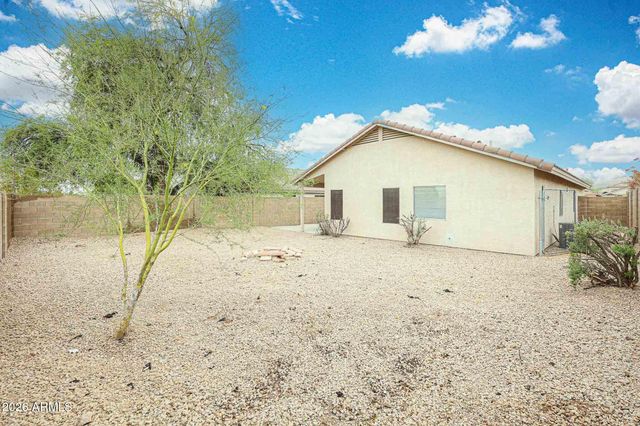 6431 W CHISUM Trail, Phoenix, AZ 85083