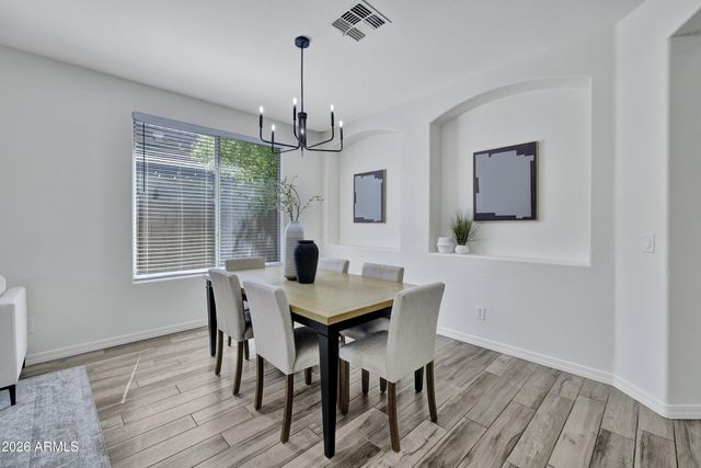 7218 N 84TH Drive, Glendale, AZ 85305